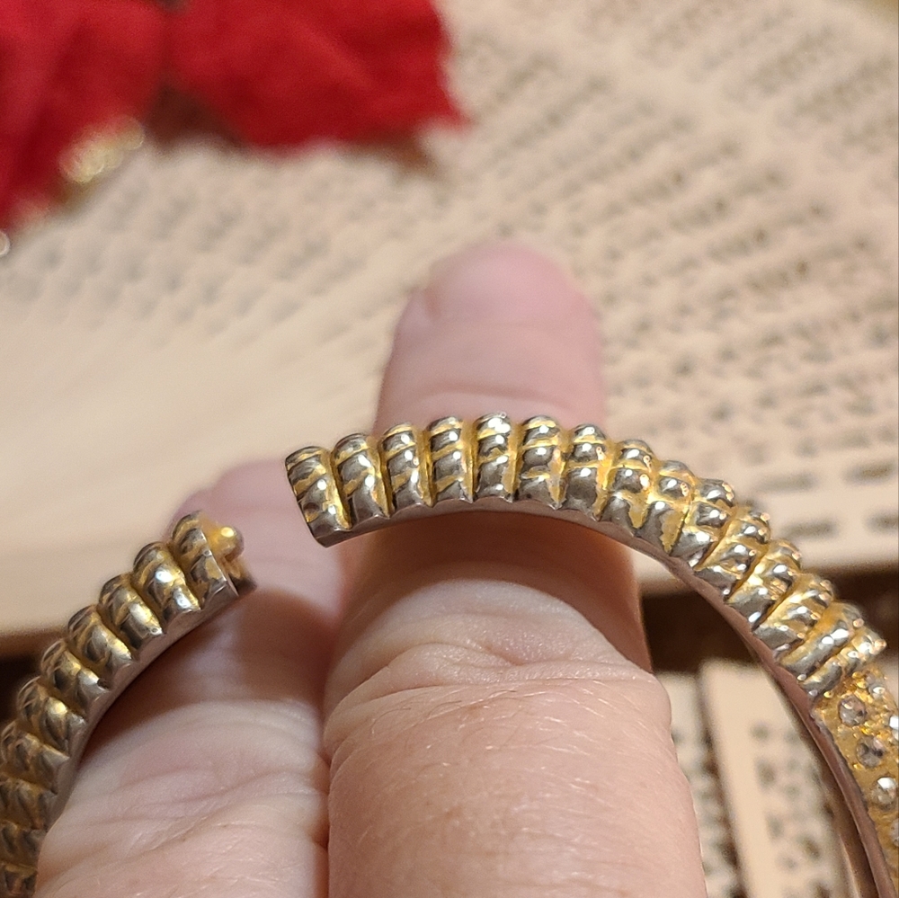 Vintage Bracelet - Picture 10 of 17